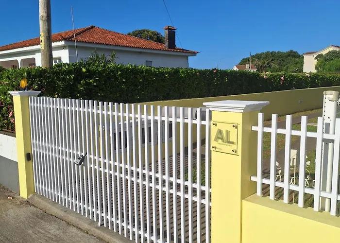 Ferienhaus Garden House São Vicente Ferreira